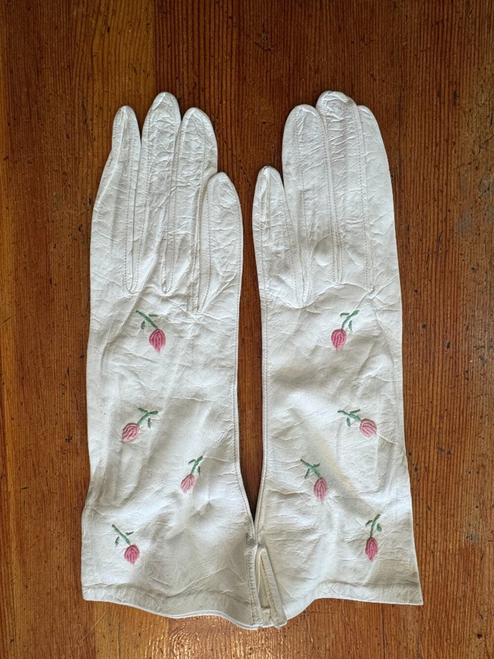 White Leather Gloves With Embroidery New Old Stock